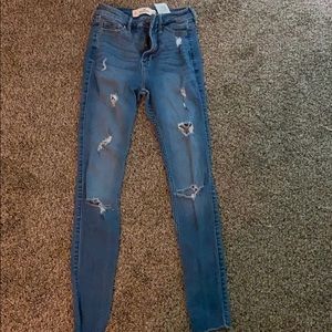 Hollister skinny jeans